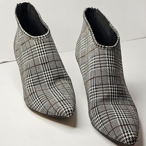 Plaid urban fab bootie by All Black